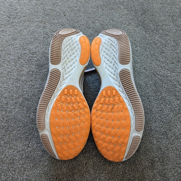 Nike react miller pink sunning shoes sneakers women's 9 - Picture 6 of 8